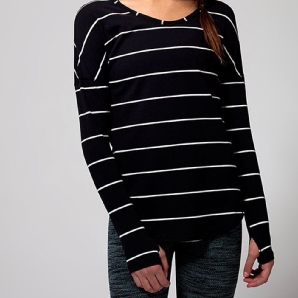 5/$50+FS Ivivva Black and White Striped Tee